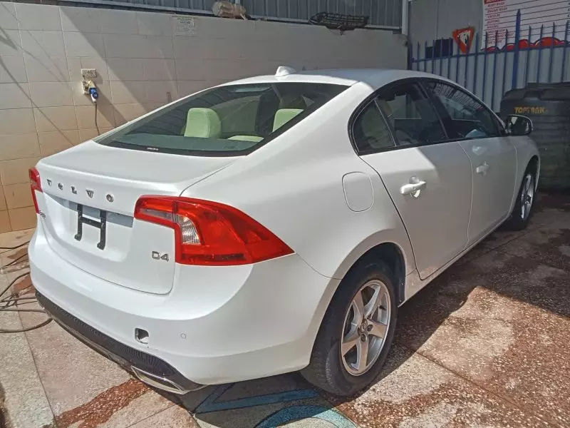 Volvo S60   - 2016