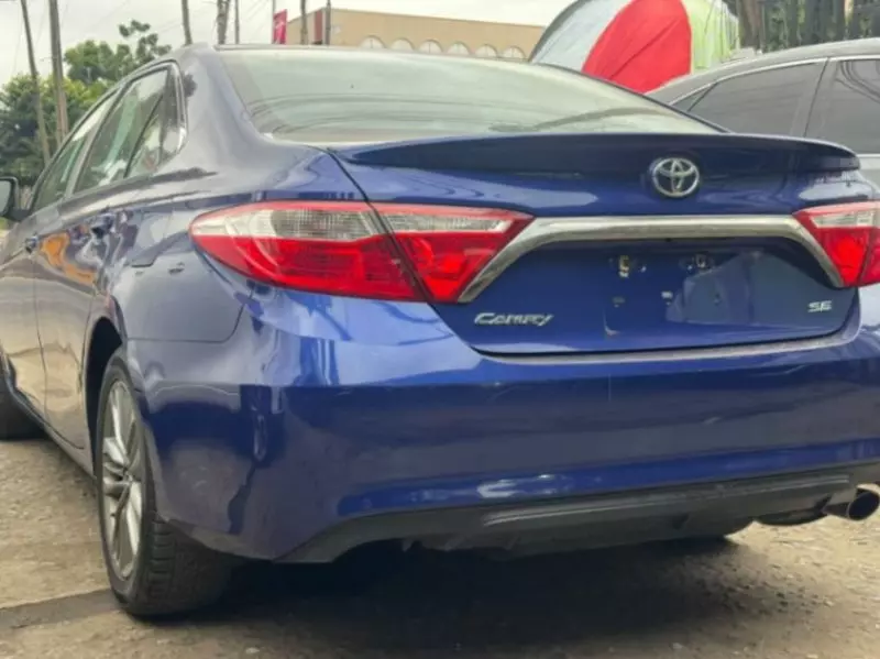 TOYOTA Camry   - 2016