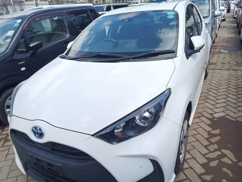 Toyota Yaris   - 2020