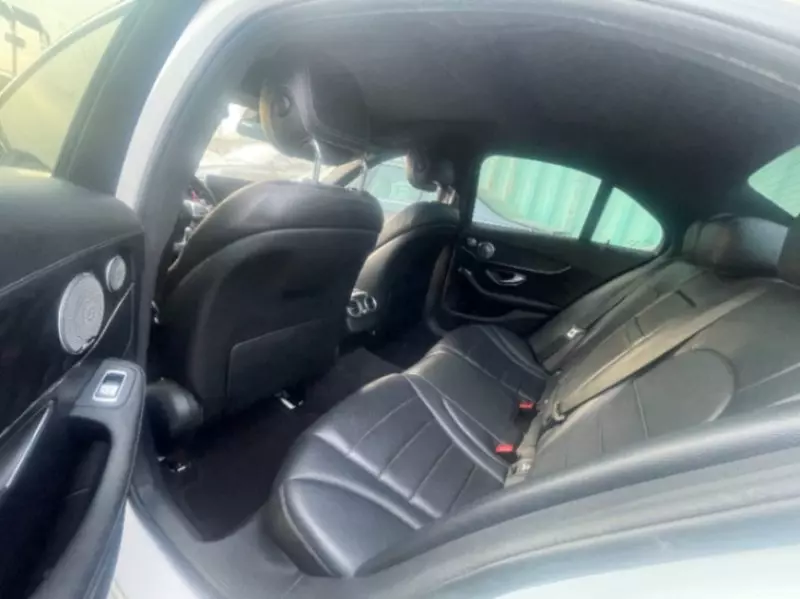 Mercedes-Benz C-Class - 2015