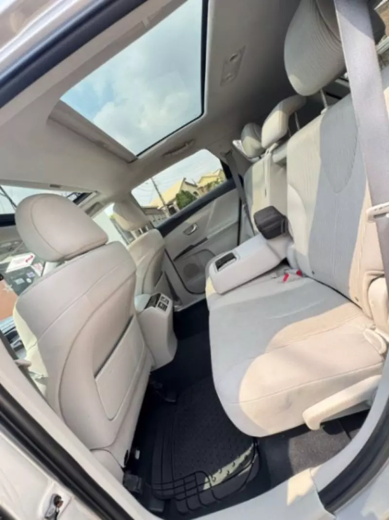 Toyota Venza   - 2010