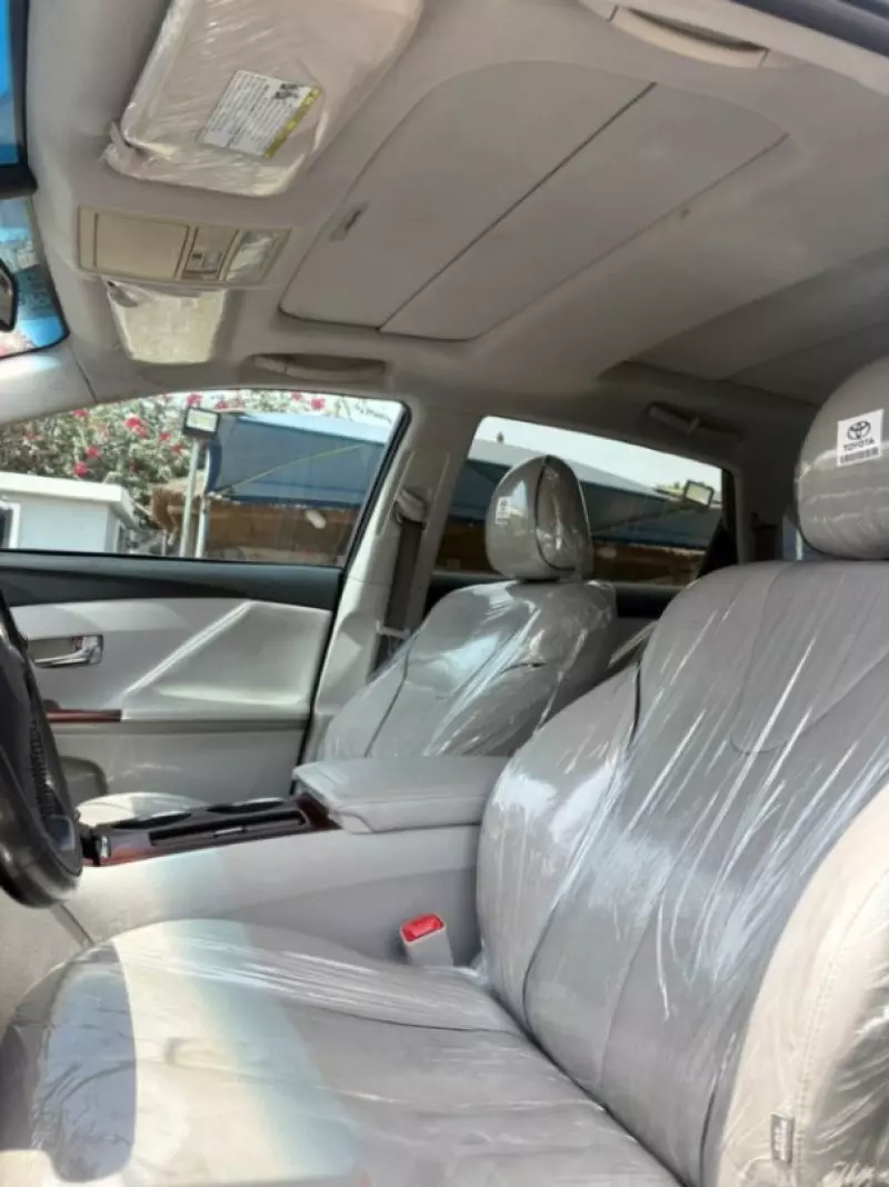 Toyota Venza   - 2010