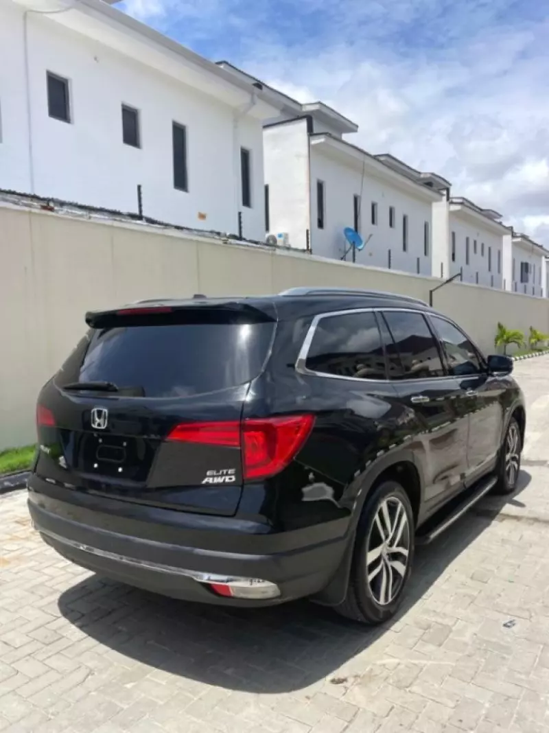Honda Pilot   - 2016
