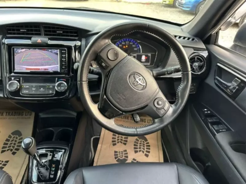Toyota Fielder    - 2019