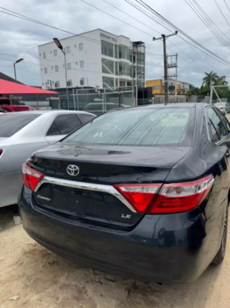 TOYOTA Camry   - 2017