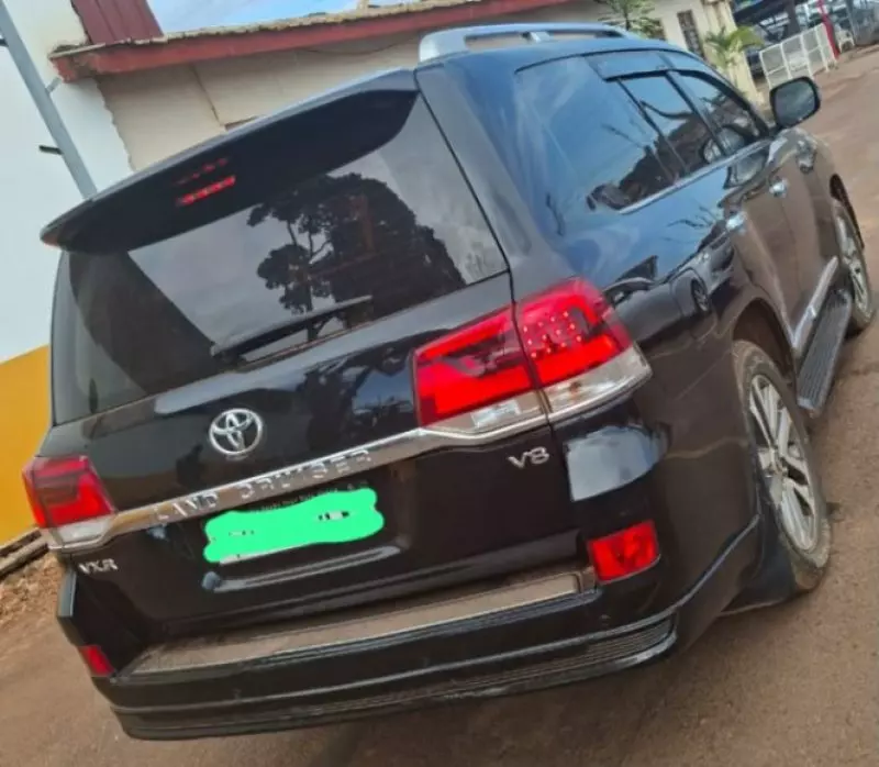 TOYOTA LANDCRUISER VXR   - 2021