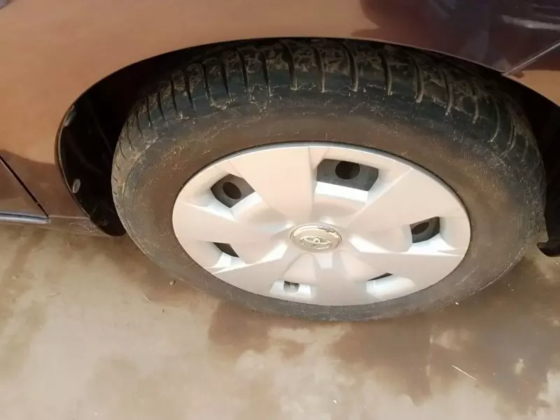 Toyota Ist    - 2012