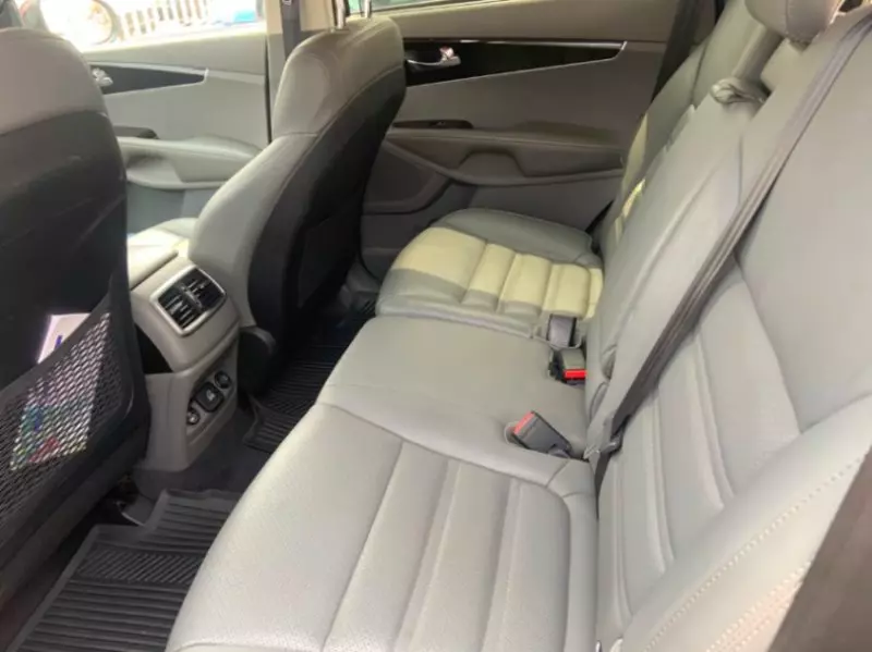 KIA Sorento   - 2018