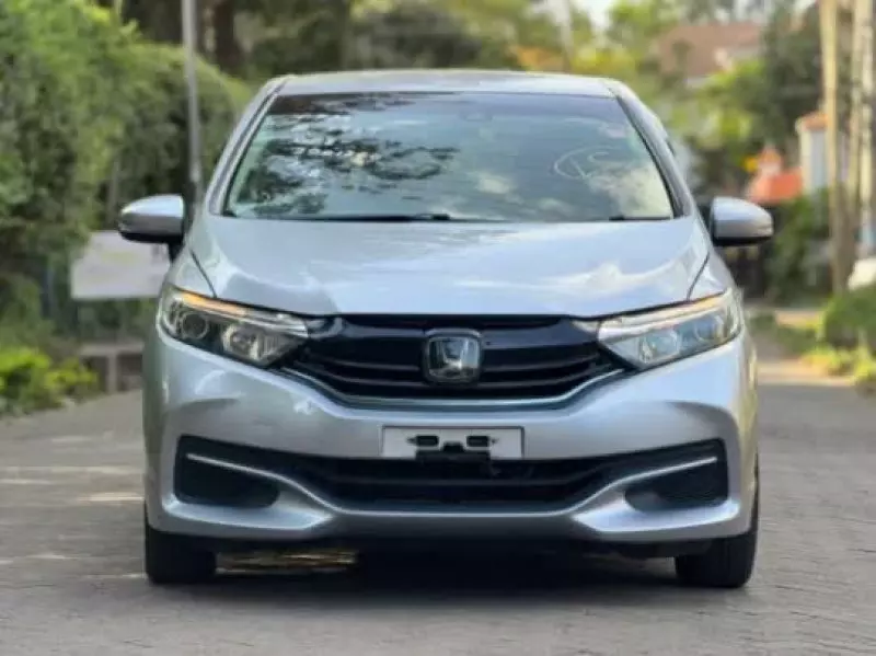 Honda Fit Hybrid    - 2019