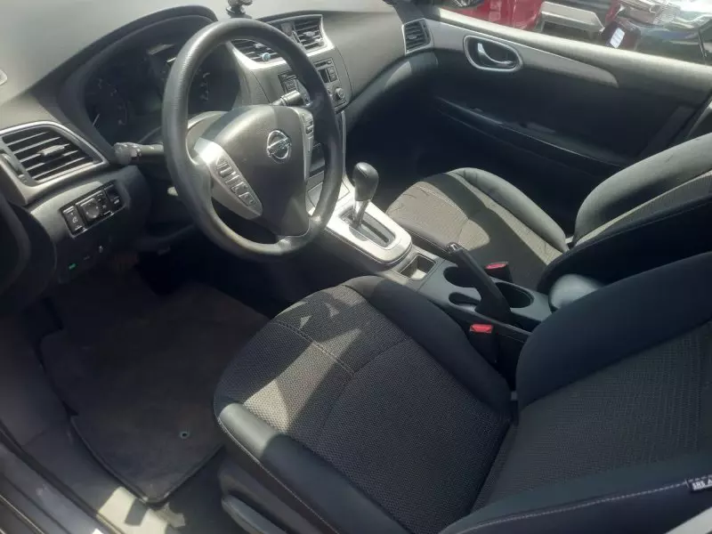 Nissan Sentra   - 2015