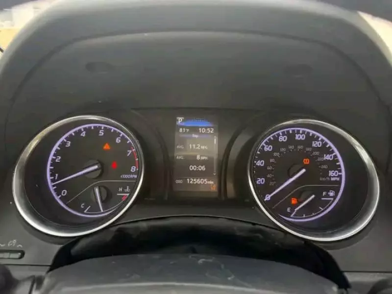 TOYOTA camry   - 2019
