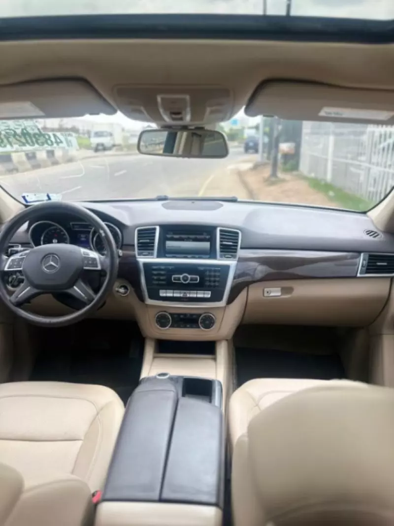 Mercedes-Benz ML 350   - 2015