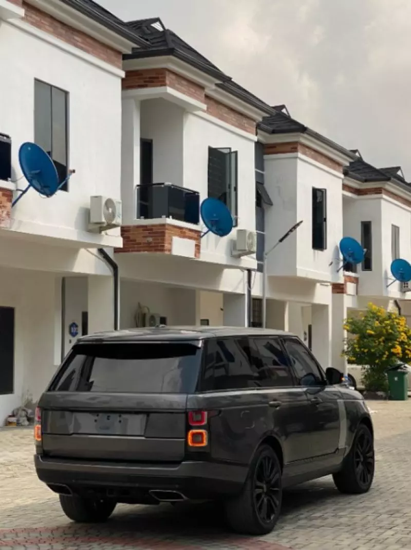 RANGE ROVER Vogue   - 2014