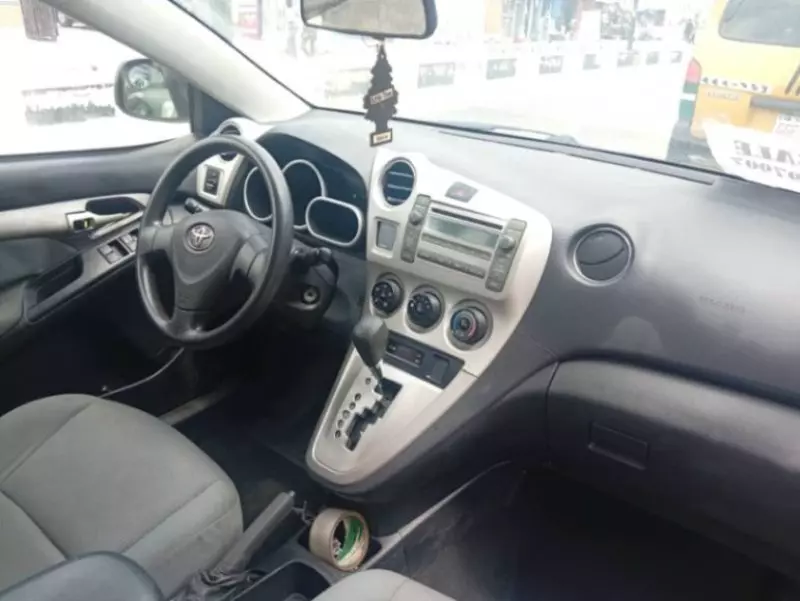 TOYOTA Corolla Matrix   - 2010