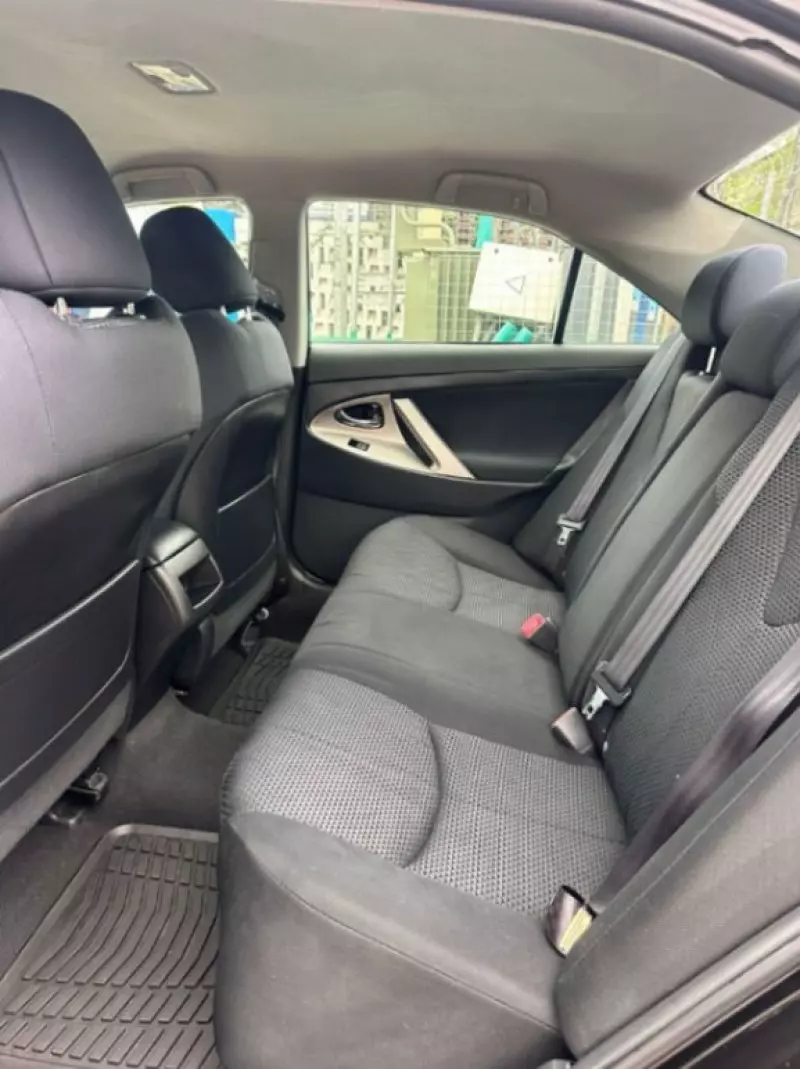Toyota Camry   - 2009