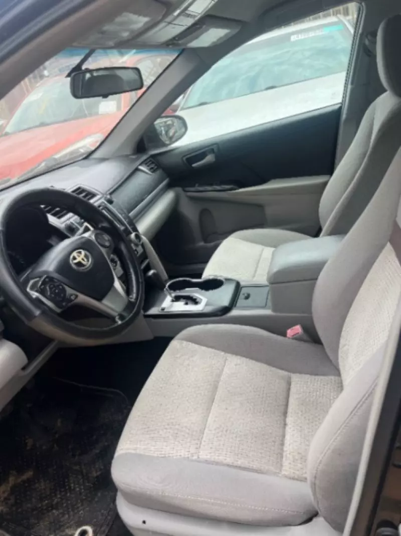 TOYOTA Camry - 2013