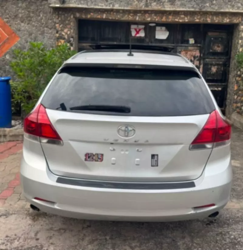 TOYOTA Venza - 2014