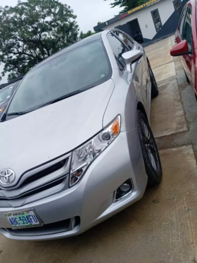 Toyota Venza   - 2009