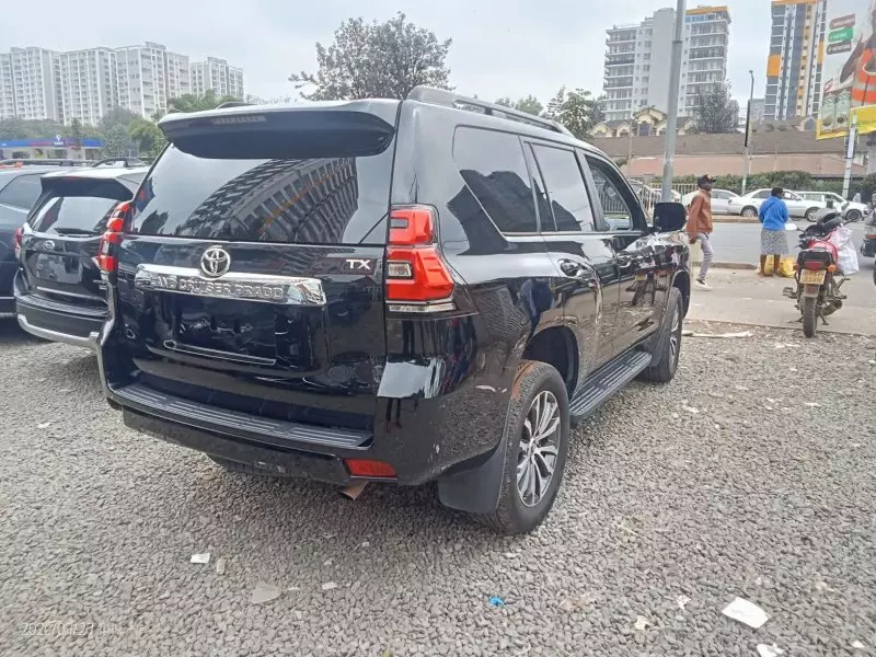 TOYOTA Landcruiser Prado   - 2020