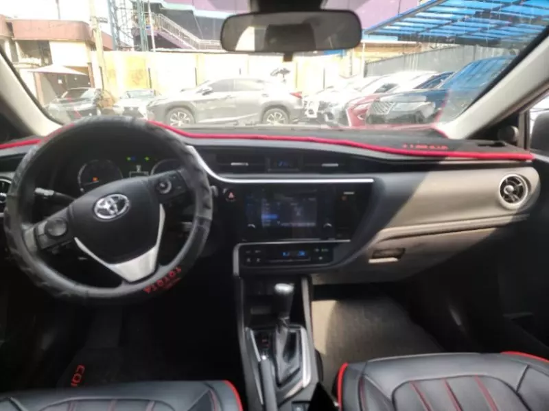 Toyota Corolla   - 2017