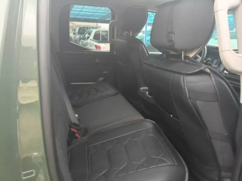 TOYOTA Tundra   - 2022