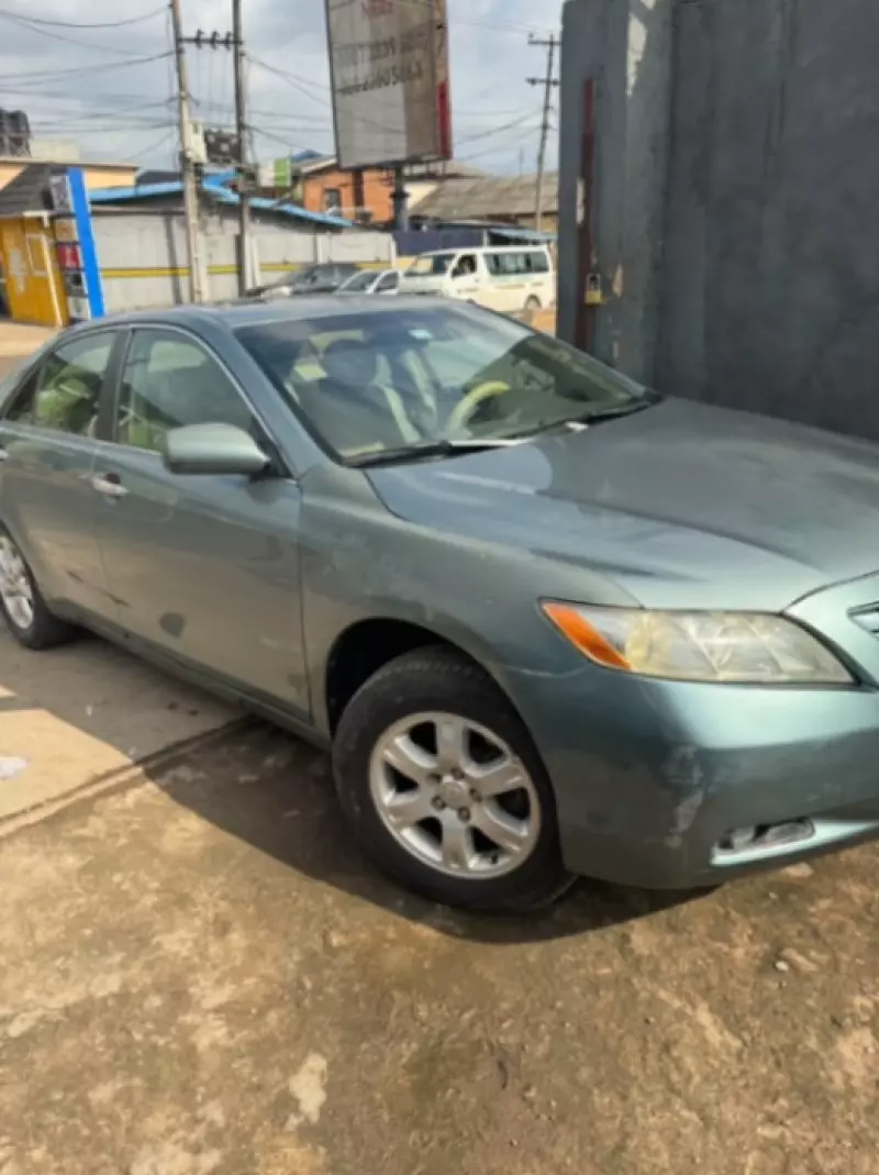 TOYOTA camry - 2007