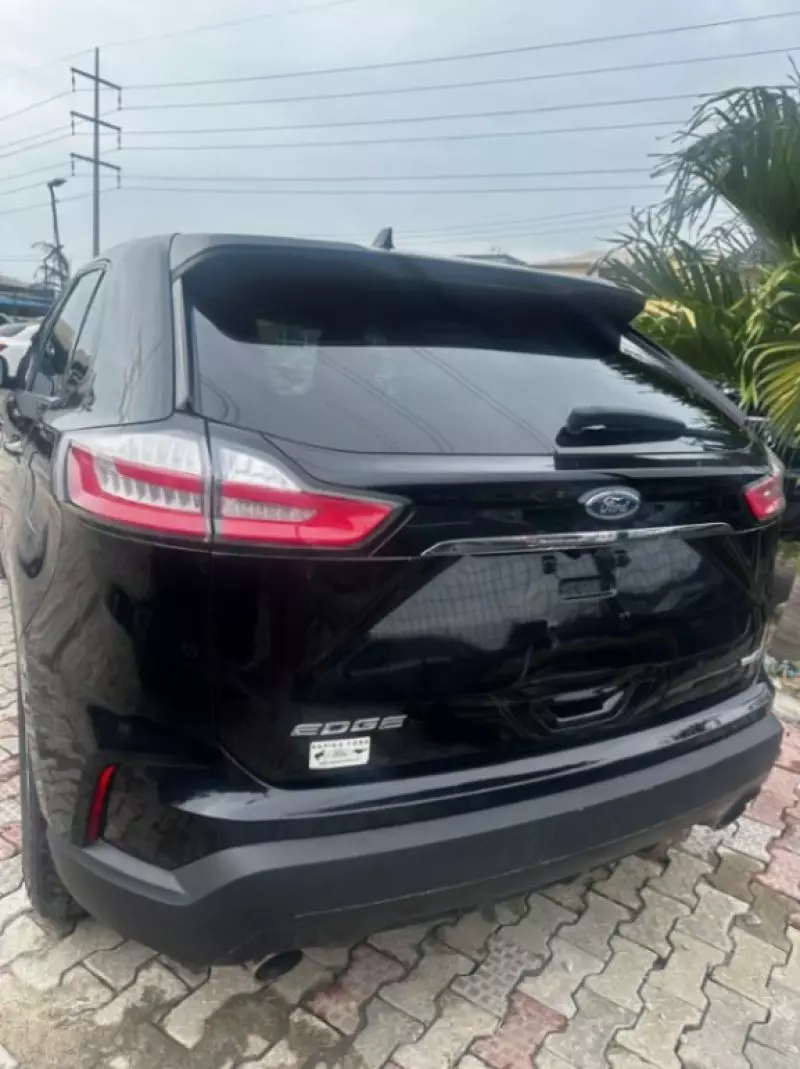 Ford Edge SE 2.0L   - 2019