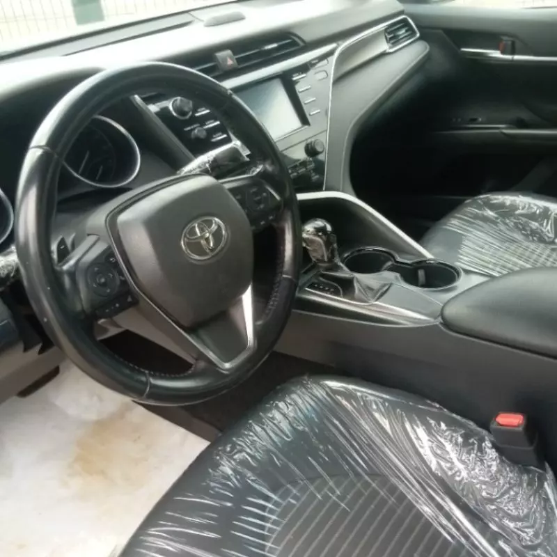 TOYOTA Camry - 2018