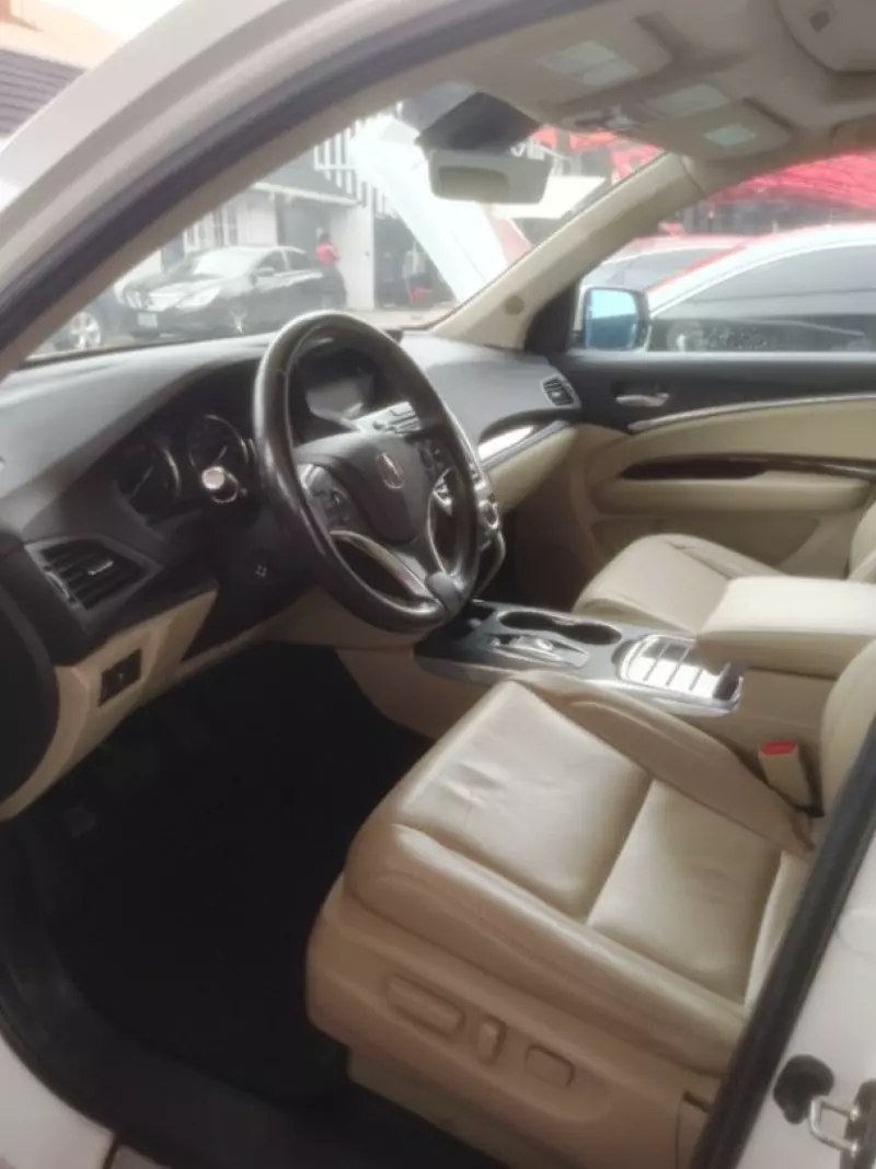 Acura MDX   - 2015