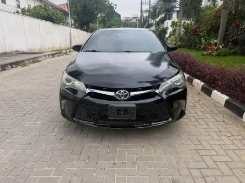 TOYOTA Camry   - 2015