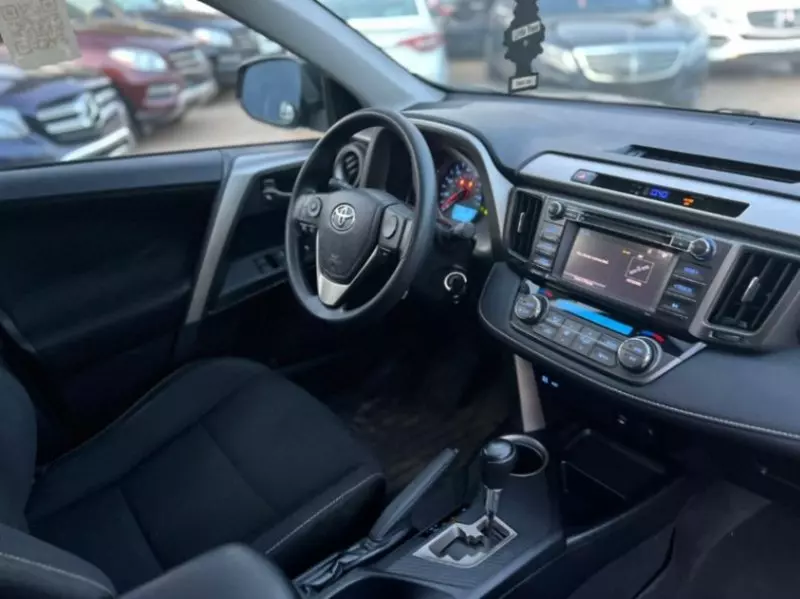 Toyota RAV 4   - 2014