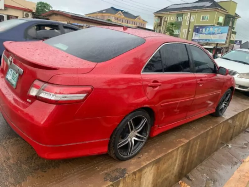 Toyota Camry   - 2007