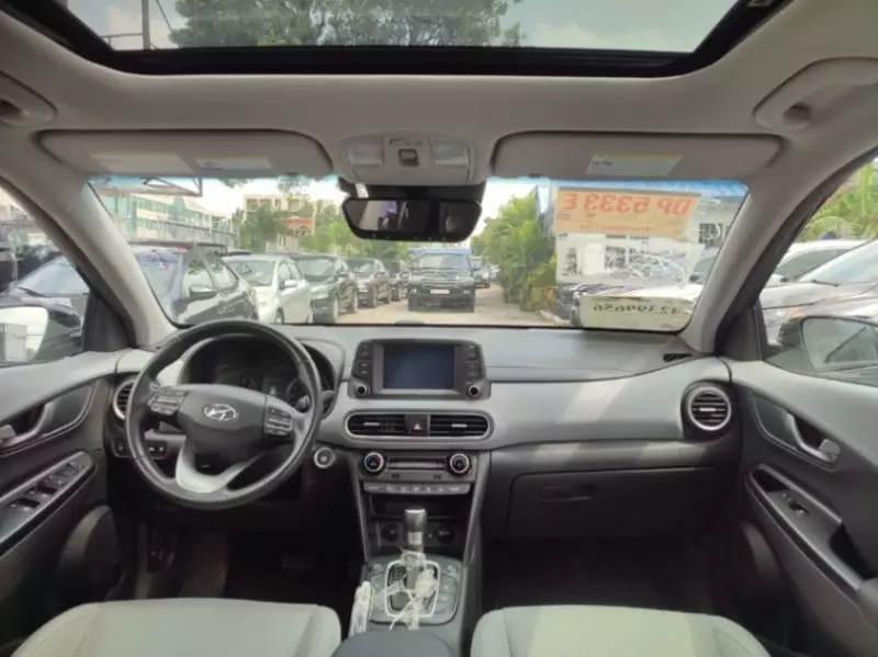 Hyundai Kona   - 2021