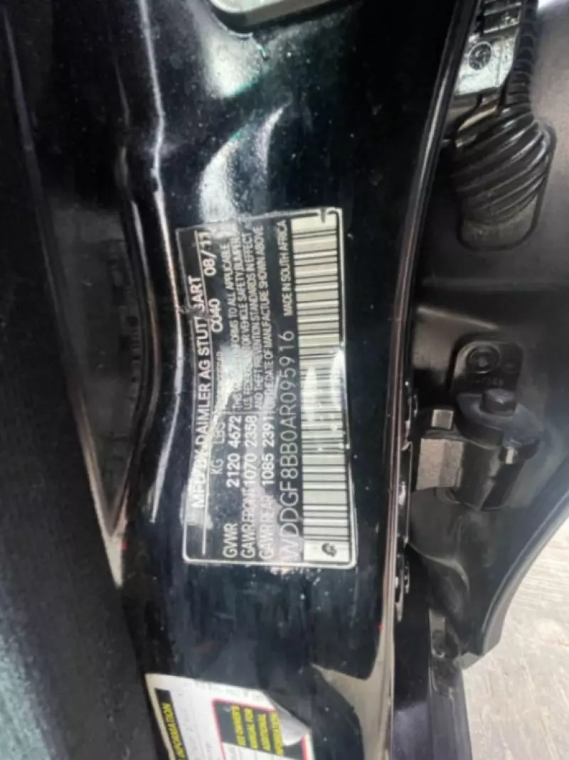 Mercedes-Benz C-Class   - 2010