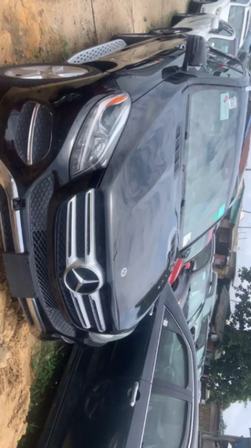 Mercedes-Benz GL 350   - 2017