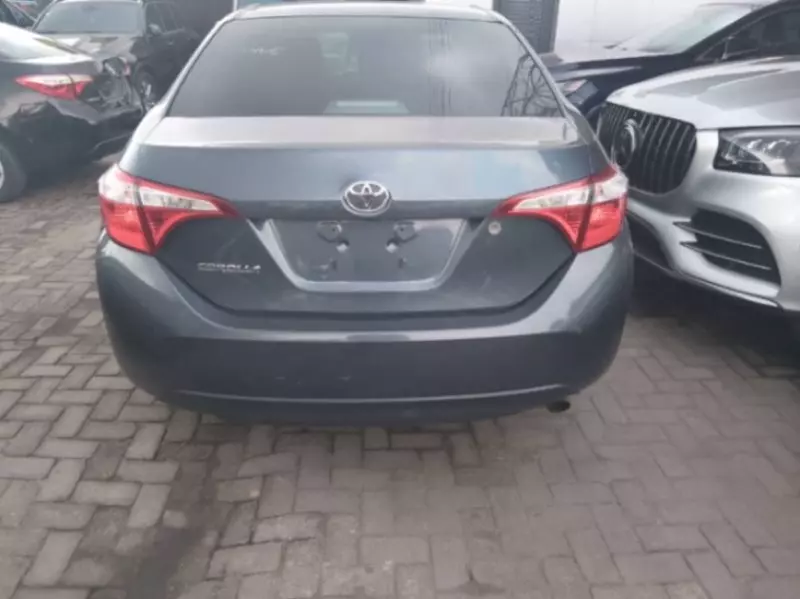 Toyota Corolla   - 2013