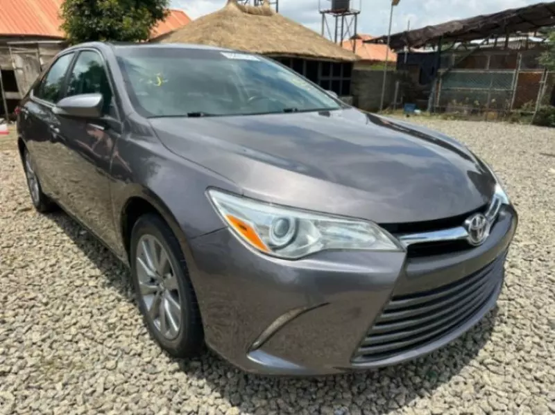 TOYOTA Camry   - 2017