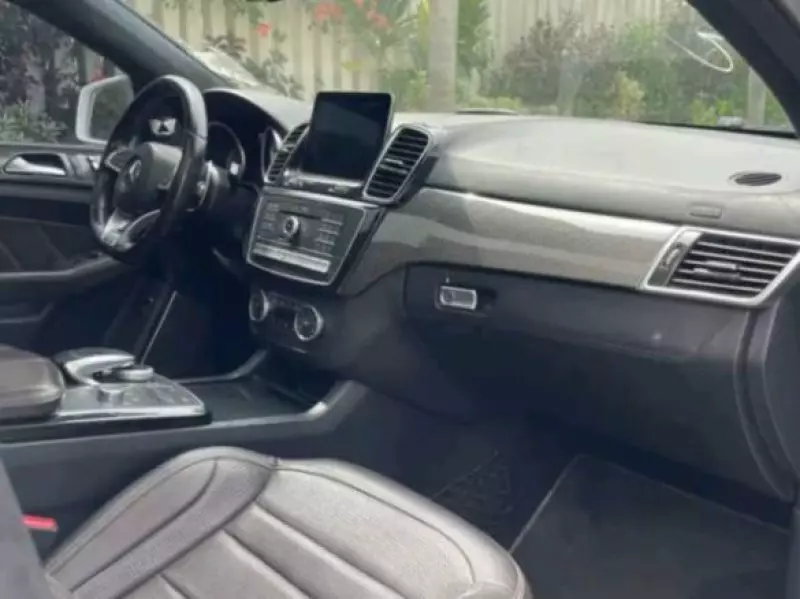 Mercedes-Benz GLE 63 AMG   - 2017