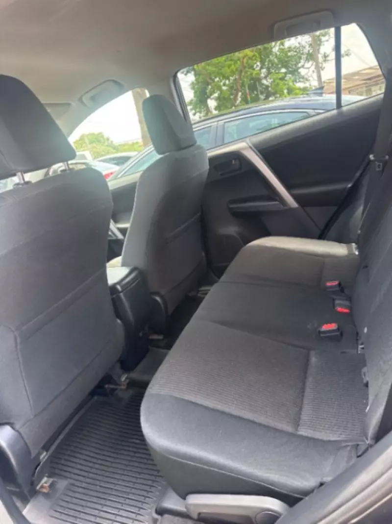 Toyota RAV 4   - 2018