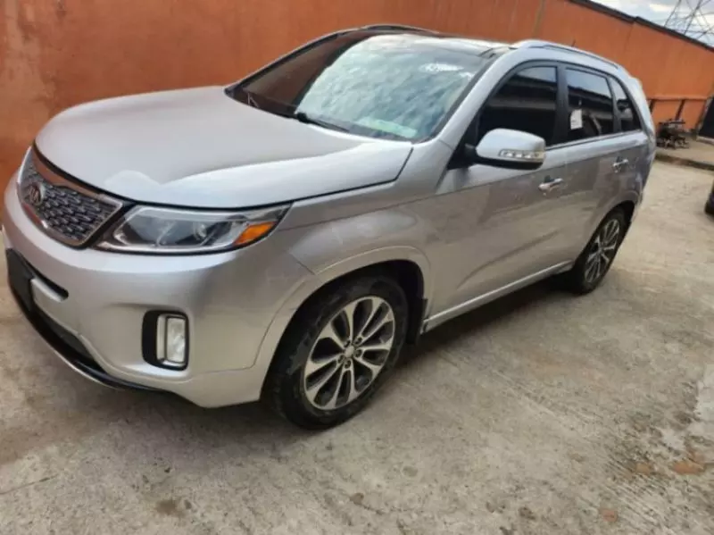 KIA Sorento   - 2014