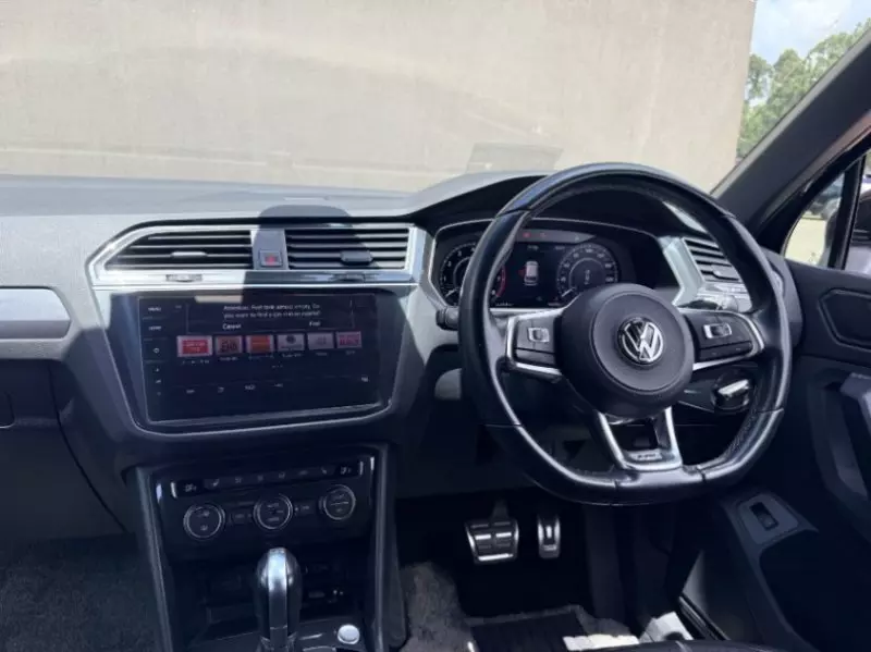 Volkswagen Tiguan   - 2018