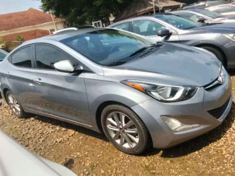 Hyundai Elantra   - 2016