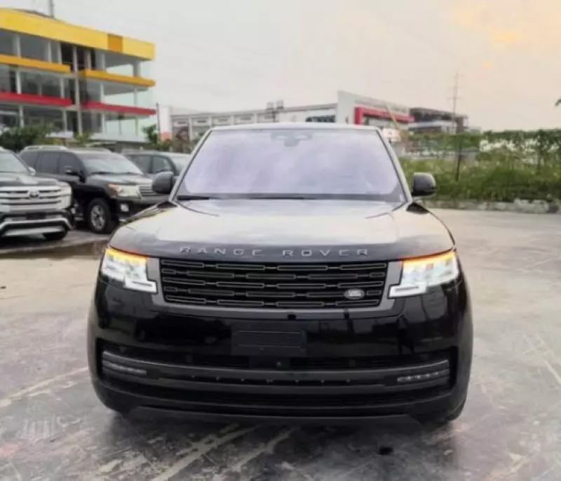 Land Rover Range Rover   - 2023