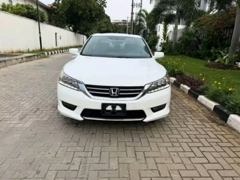 Honda Accord   - 2014