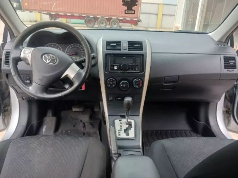 Toyota Corolla   - 2009