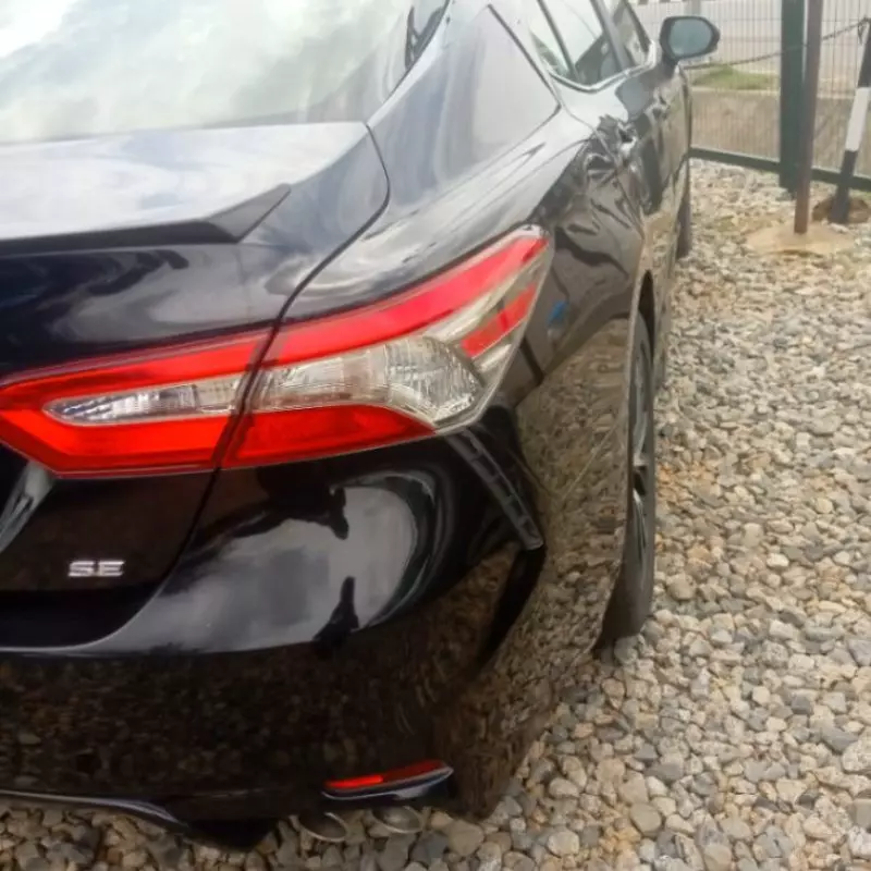 TOYOTA Camry - 2018