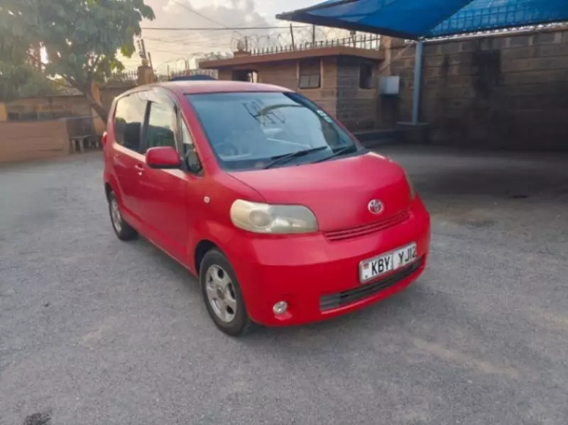 TOYOTA Porte - 2007