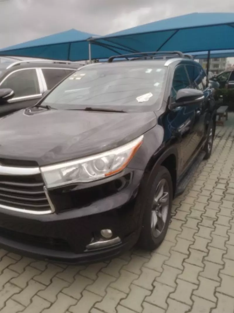 TOYOTA Highlander - 2014