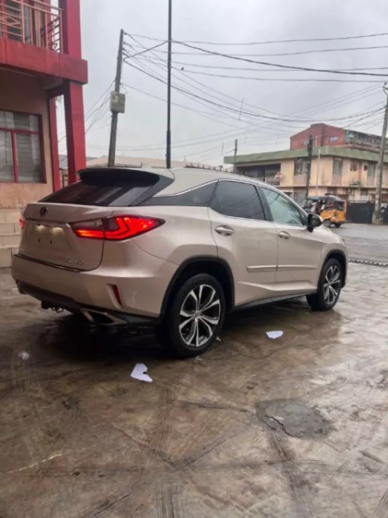 Lexus RX 350   - 2017