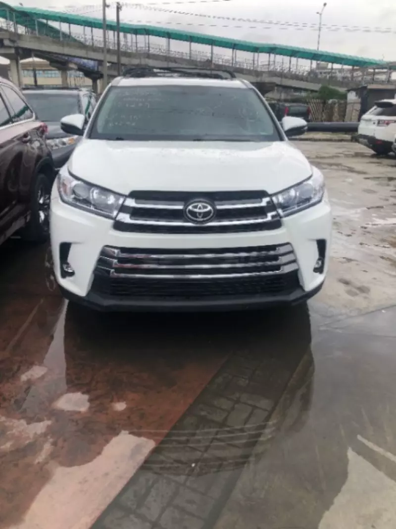 Toyota Highlander - 2017
